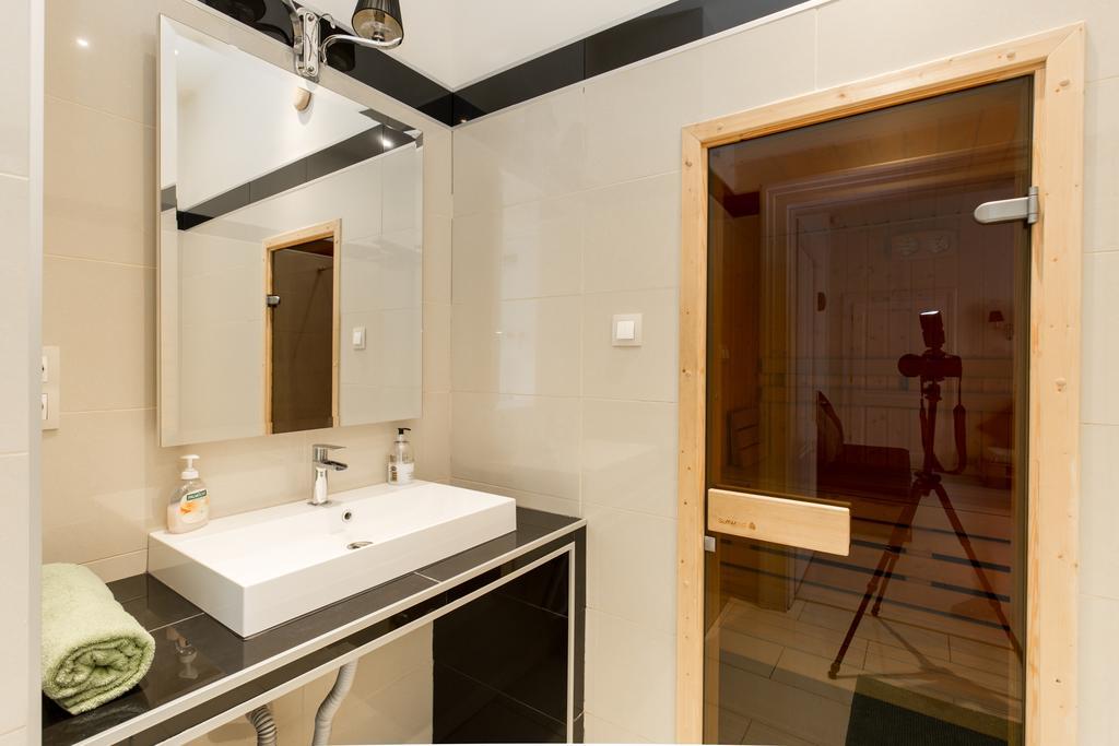 Jozsef63 Apartment Budapest Eksteriør billede